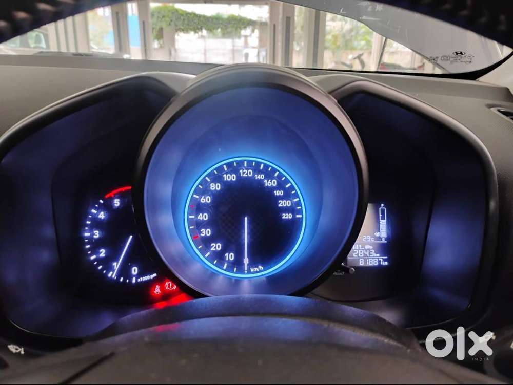 Hyundai Venue Sx Mt Diesel 2021  Single Owner  82,000 Km