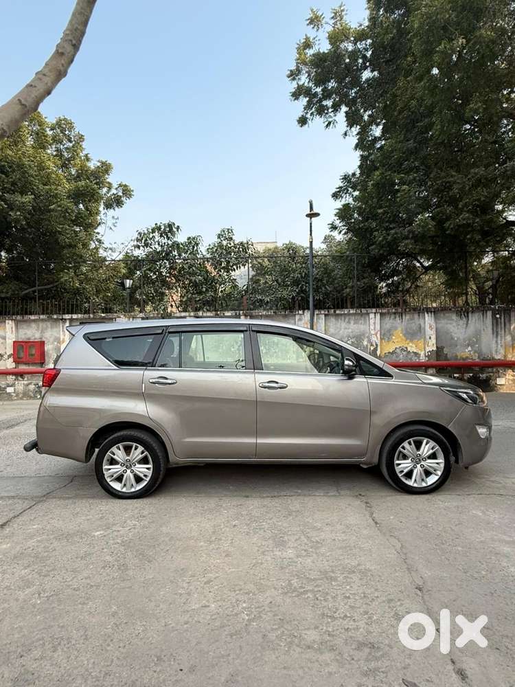 Toyota Innova Crysta 2.4 Zx Mt, 2021, Diesel