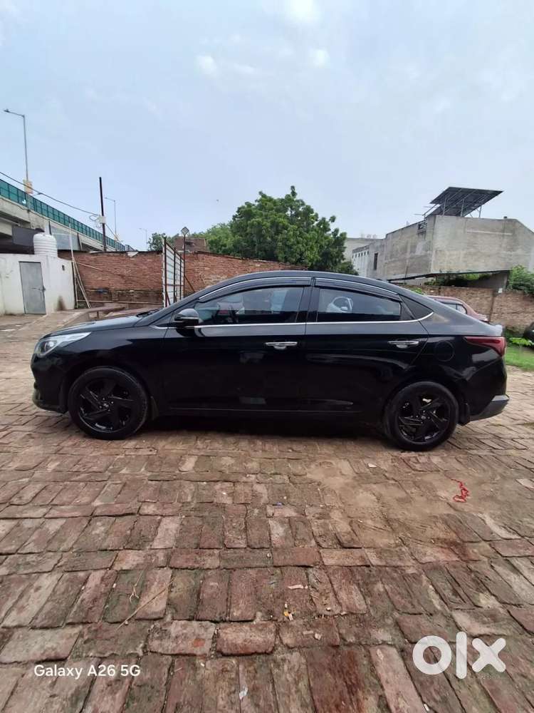 Hyundai Verna 1.6 Sx (o) Vtvt, 2020, Petrol