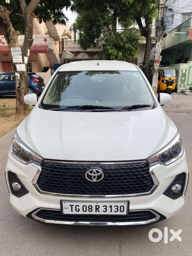 Toyota Rumion S Cng, 2024, Cng & Hybrids