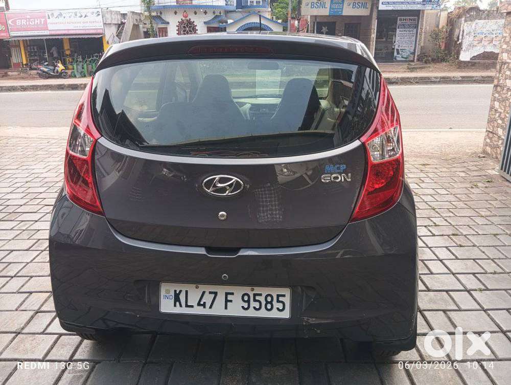 Hyundai Eon Era +, 2017, Petrol