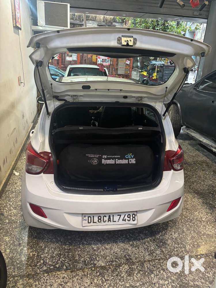 Hyundai Grand I10 Sportz Celebration Edition, 2016, Cng & Hybrids