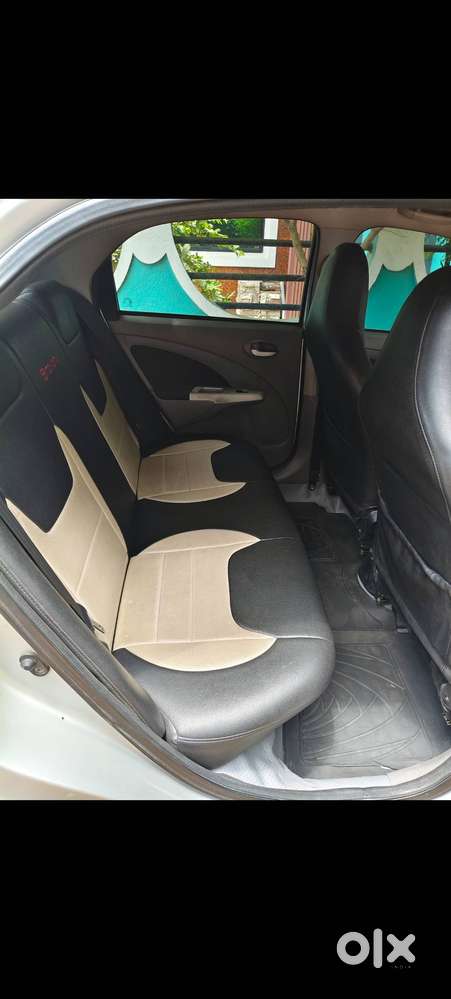 Urgent Sale We Maintained Vehicle. Single Hand Usage. Toyota Service.