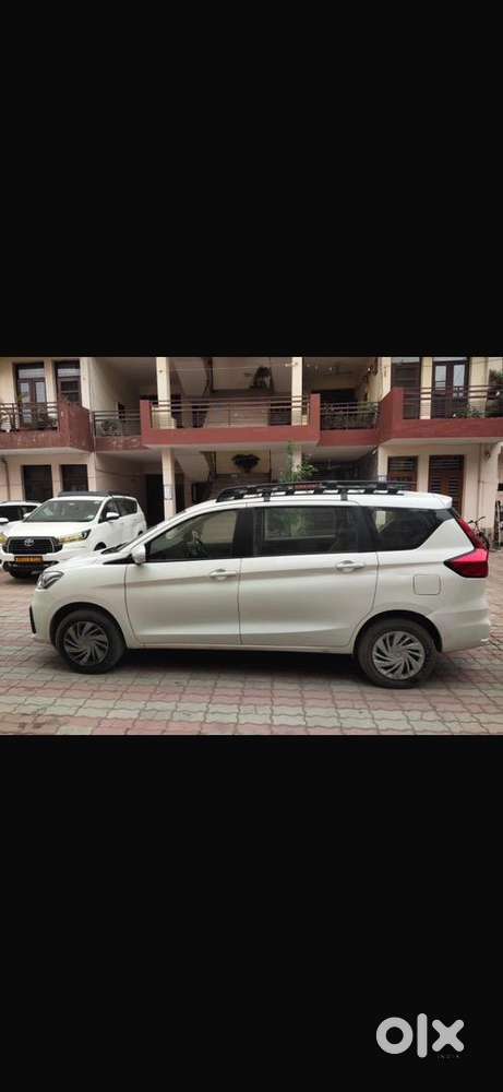 Maruti Suzuki Ertiga 2023 Cng & Hybrids Well Maintained