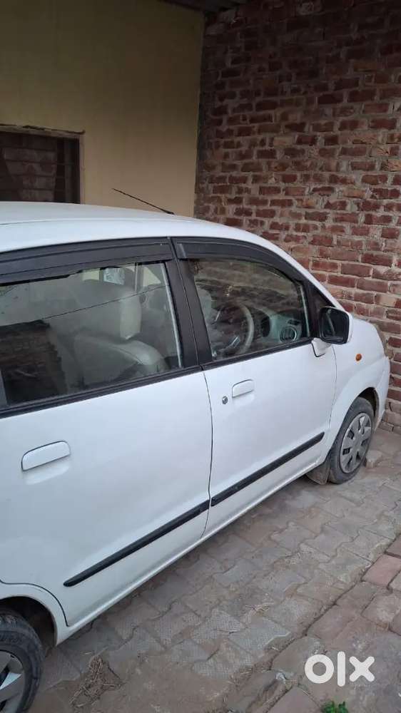 Maruti Suzuki Zen Estilo 2012 Petrol Manual