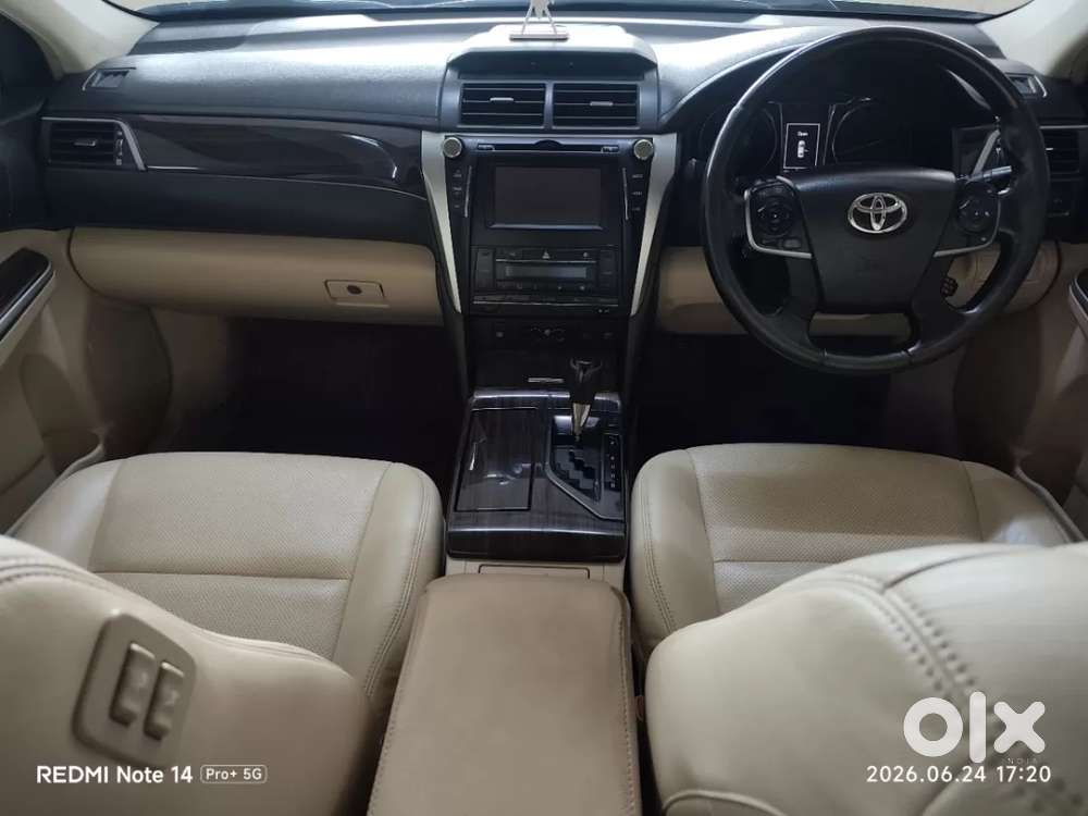 Toyota Camry Hybrid, 2016, Petrol