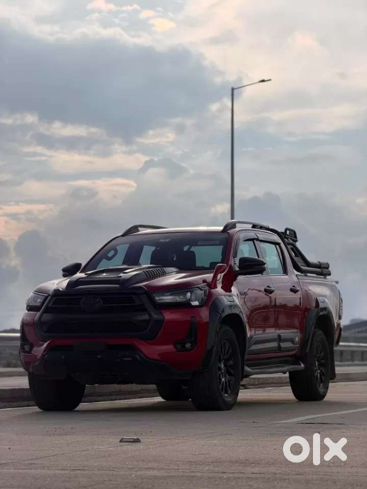 Toyota Hilux 2.8 High 4x4 Mt, 2024, Diesel