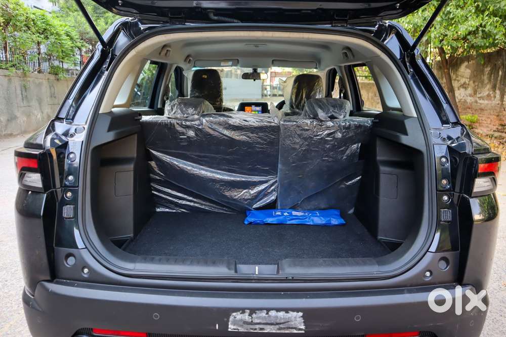 Maruti Suzuki Brezza 1.5 Vxi At Smart Hybrid, 2025, Petrol