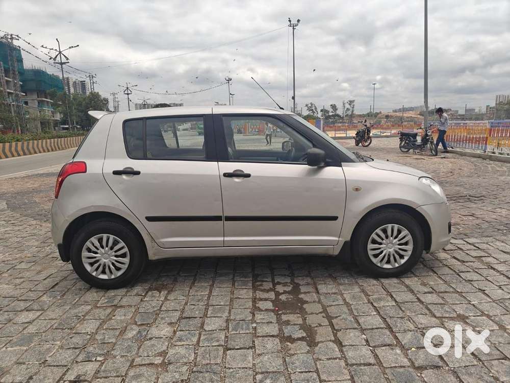 Maruti Suzuki Dzire Vxi 2010