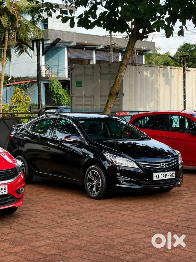 Hyundai Fluidic Verna 2016