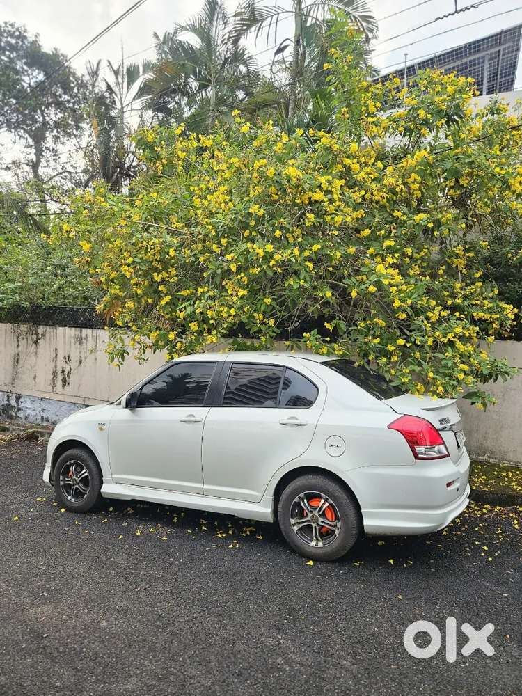 Maruti Suzuki Swift Dzire 2010 Diesel Well Maintained