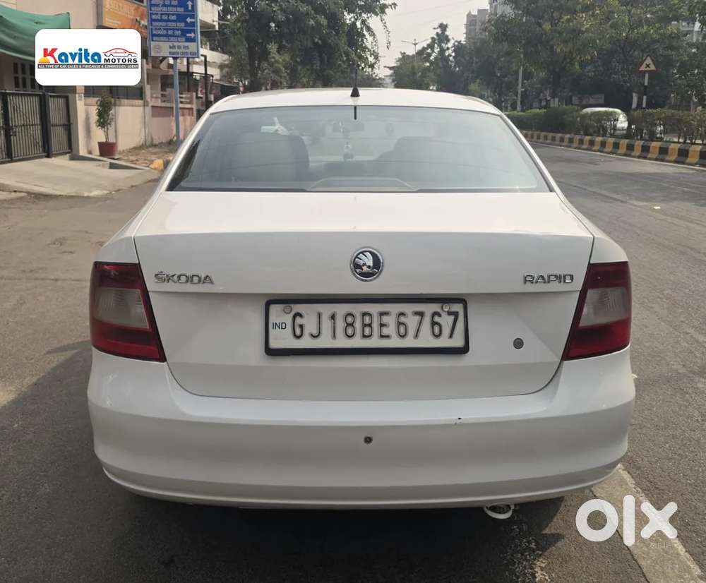 Skoda Rapid 1.5 Tdi Style/1.5 At Style, 2016, Diesel