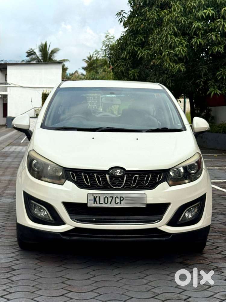 Mahindra Marazzo M8, 2018, Diesel