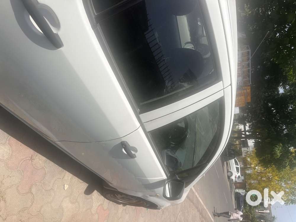 Ist Owner White Riz Lxi Converted To Vxi, Cng On Paper