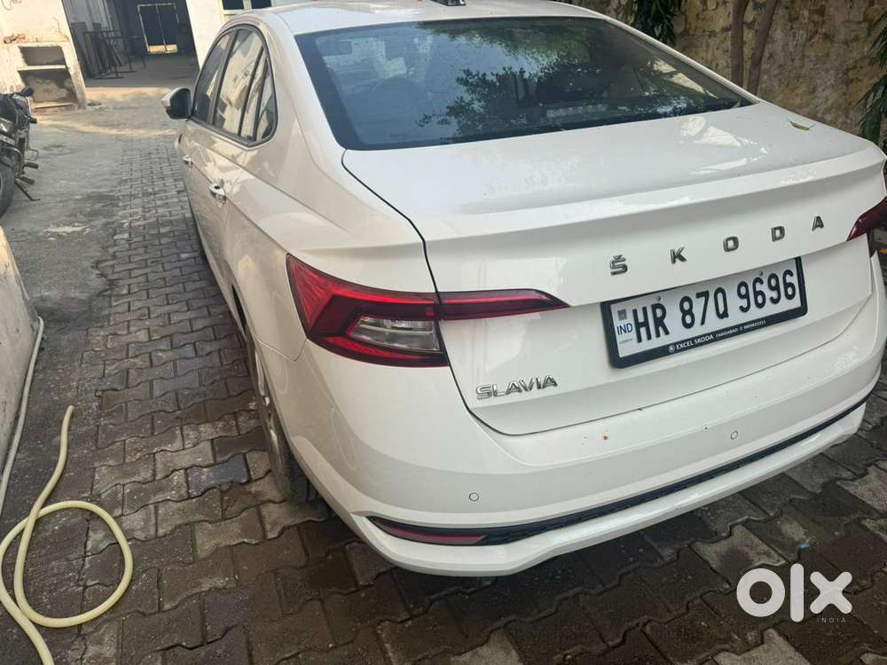 Skoda Slavia 1.0 Ambition Tsi, 2024, Petrol