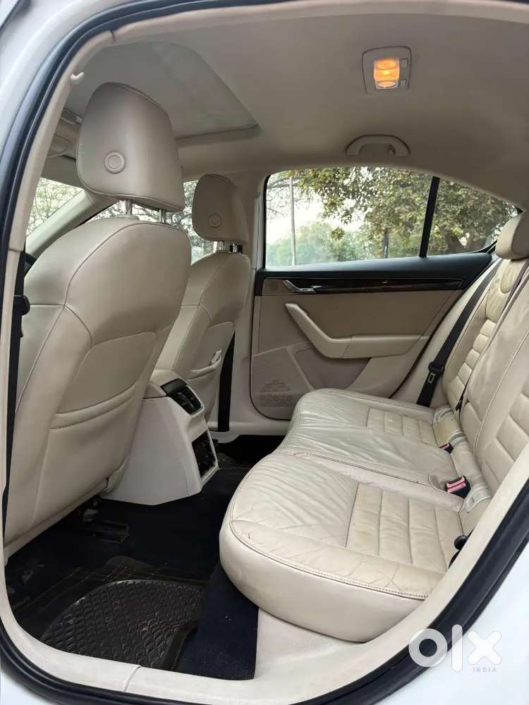 Octavia Auto Diesel 2014 With Paid No 0071