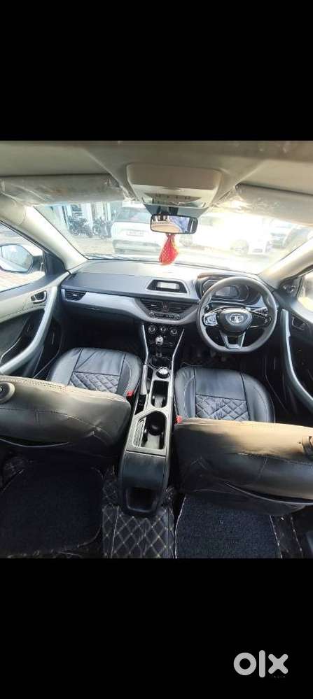 Tata Nexon 1.2 Revotron Xm (s), 2022, Petrol