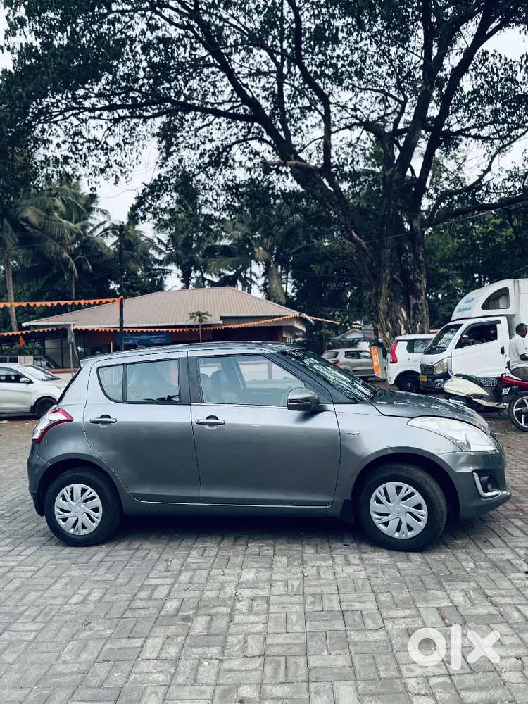 Maruti Suzuki Swift Vxi Abs
