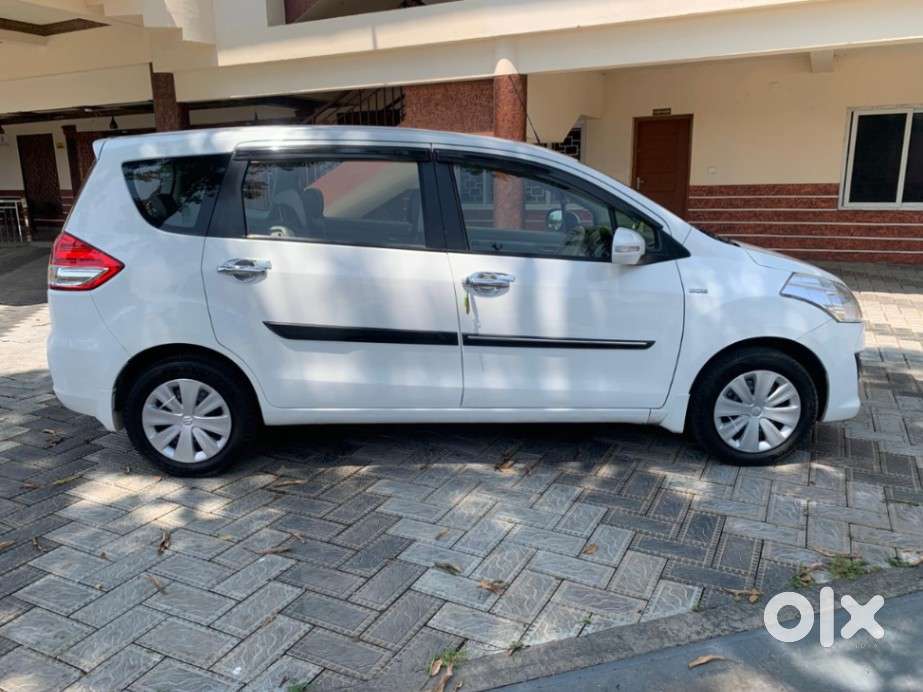 Maruti Suzuki Ertiga Vdi Shvs, 2014, Diesel