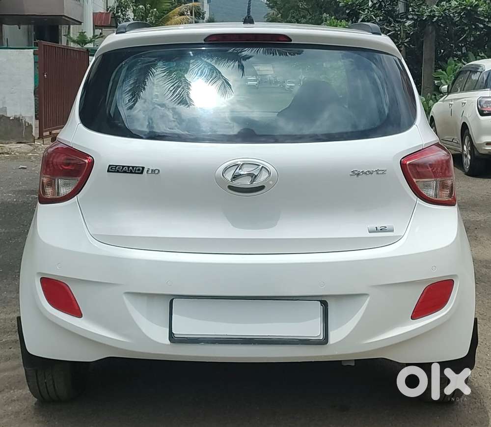 Hyundai Grand I10 Sportz, 2014, Petrol