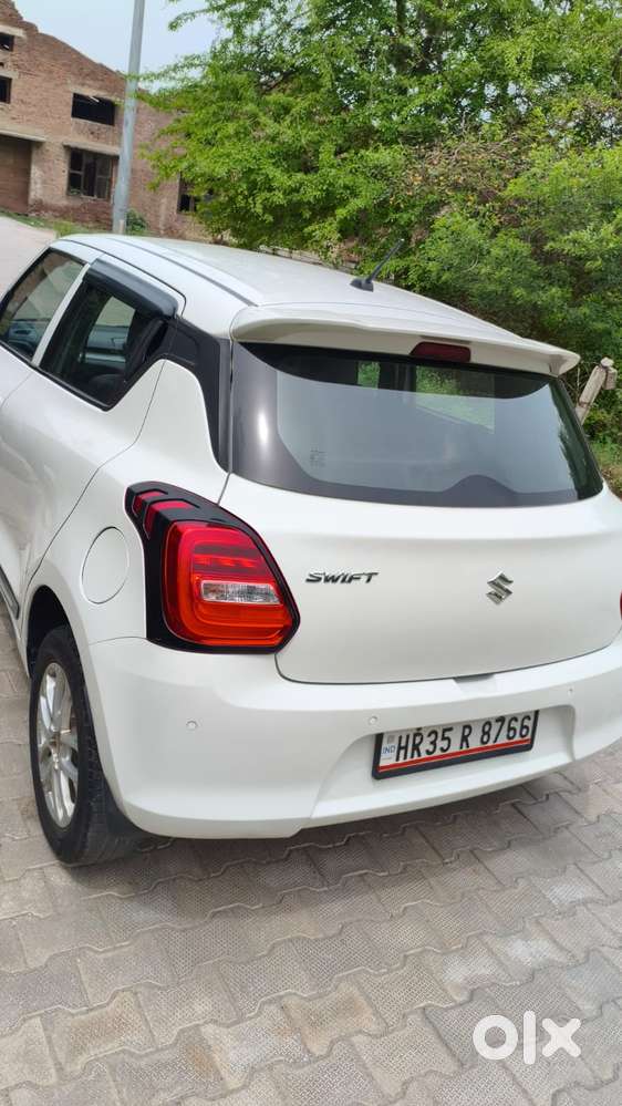 Maruti Suzuki Swift Vxi + Manual, 2020, Petrol