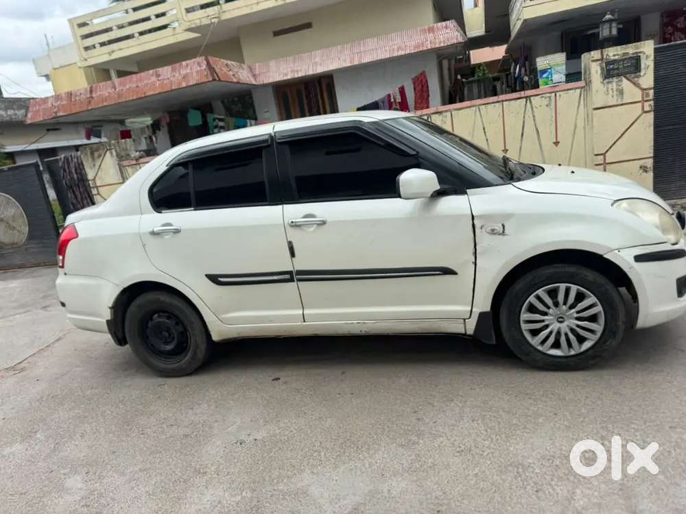 Maruti Suzuki Dzire 2011 Diesel Manual