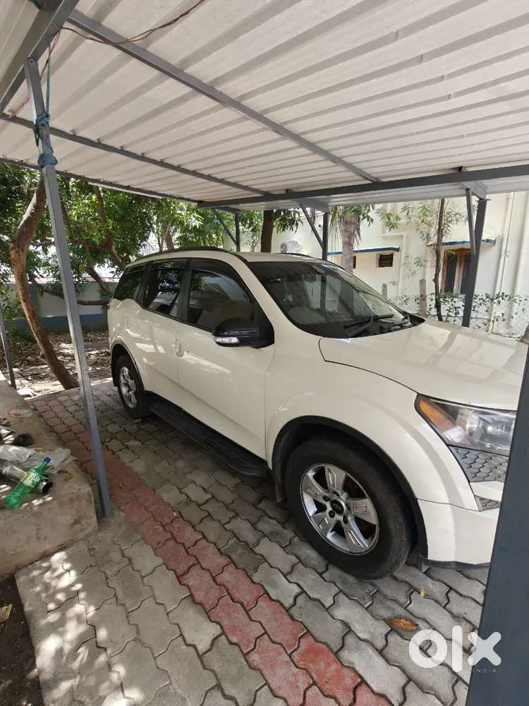Mahindra Xuv500 2.2 W8 2015