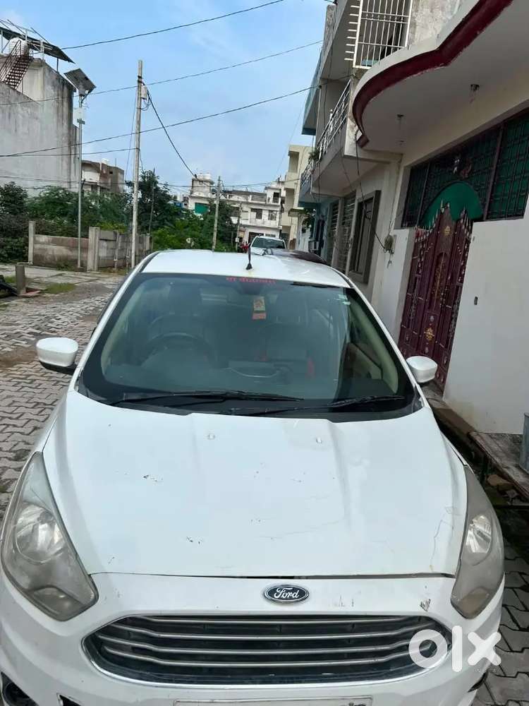 Ford Figo 2016 Petrol 4th