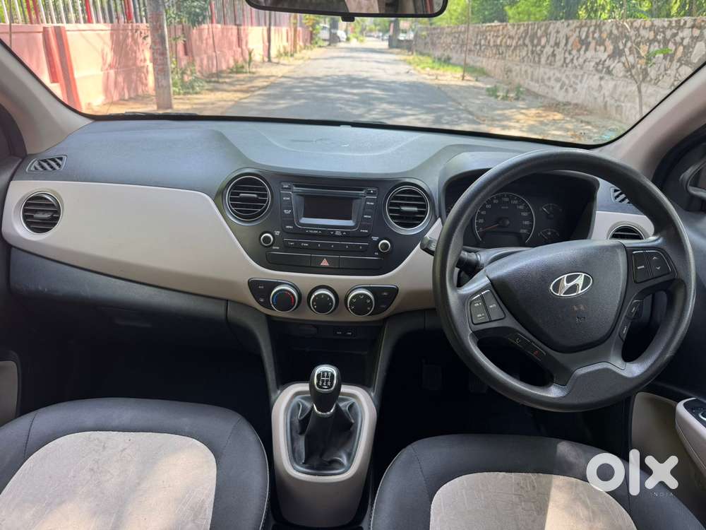 Hyundai Grand I10 2013-2016 Sportz, 2015, Petrol