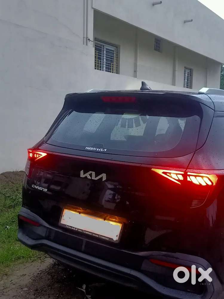 Kia Carens G 7-seater Manual Petrol 2025
