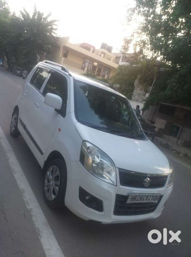 Maruti Suzuki Wagon R Vxi Plus Mt, 2016, Petrol