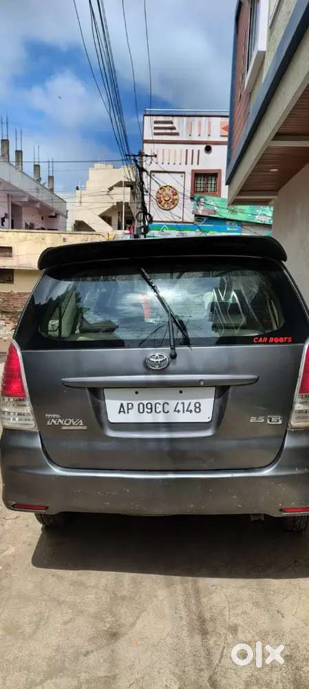 Toyota Innova Diesel 2011 2nd Owner