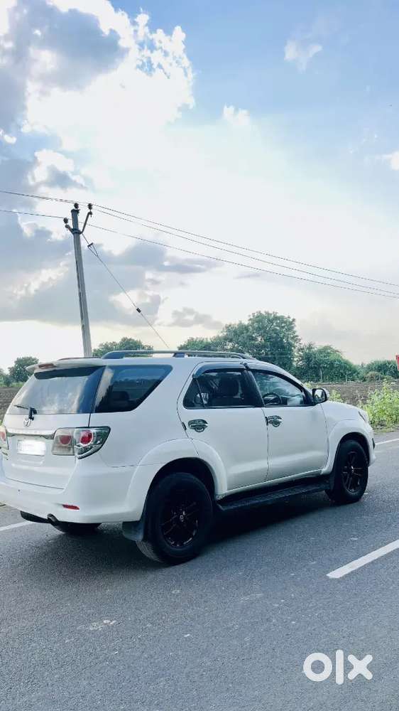 Toyota Fortuner 2012 Diesel 86000 Km Driven
