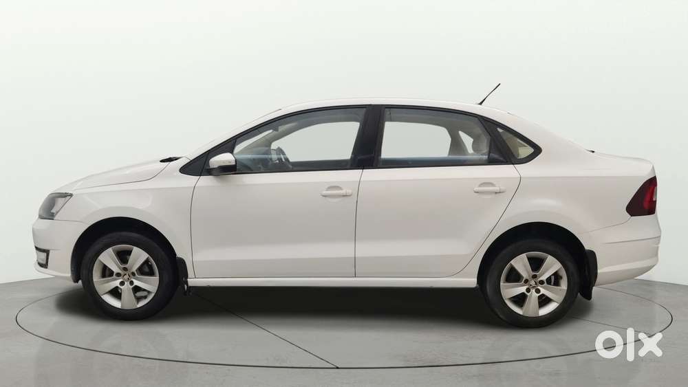 Skoda Rapid 2011-2013 1.6 Mpi Ambition, 2017, Petrol