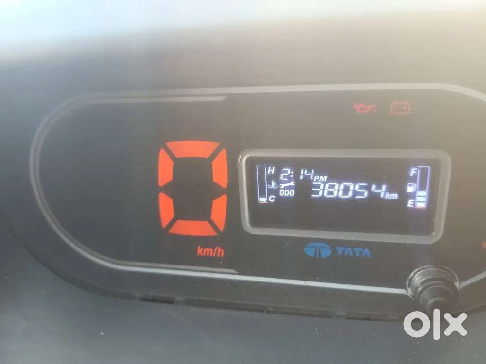 Tata Intra V30 2023 Diesel 40000 Km Driven