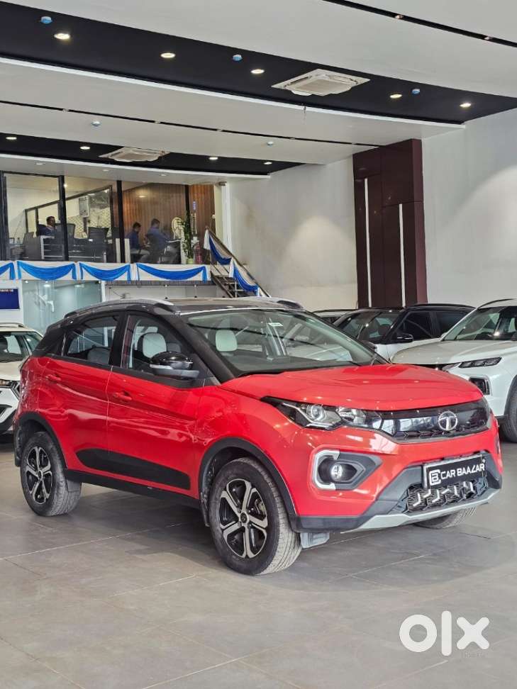 Tata Nexon Xz Plus (hs), 2023, Diesel