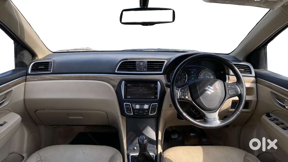 Maruti Suzuki Ciaz 1.5 Alpha Shvs Petrol, 2018, Petrol