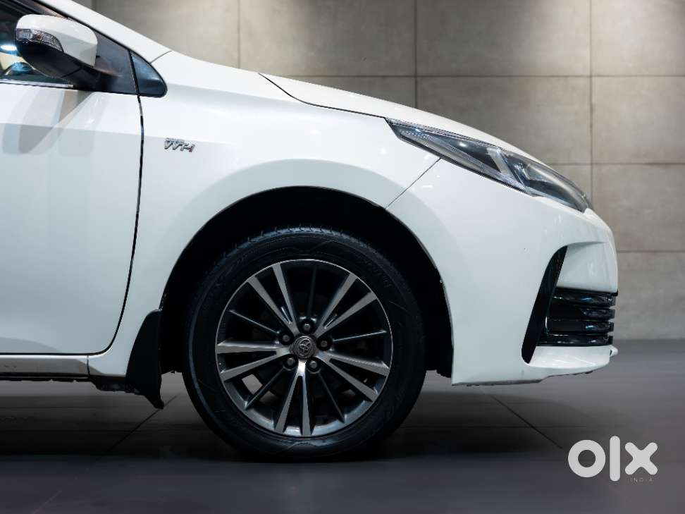 Toyota Corolla Altis 1.8g Limited, 2017