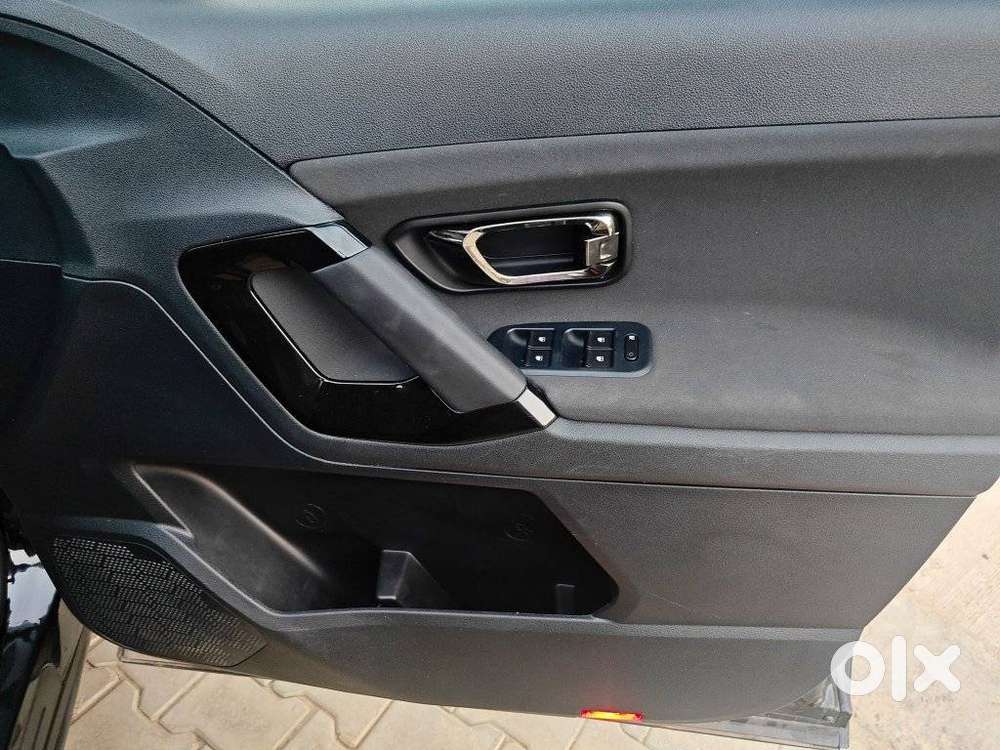Tata Harrier Pure Plus S Dark Edition, 2025, Diesel