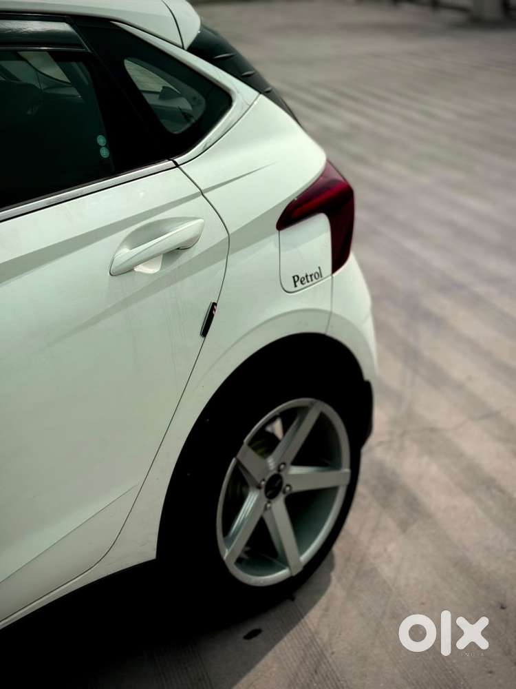 Hyundai I20 Sportz 1.2 Mt, 2023, Petrol