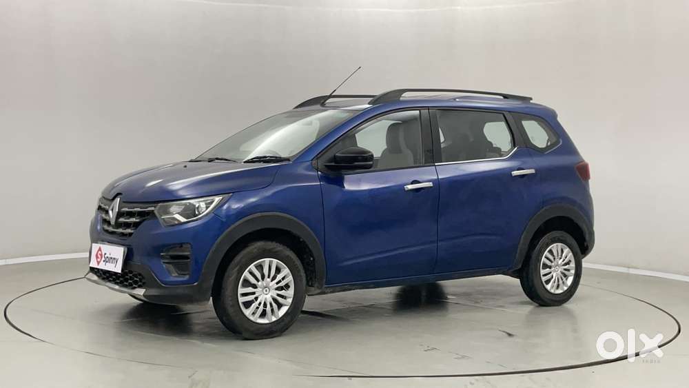 Renault Triber Rxt, 2022, Petrol