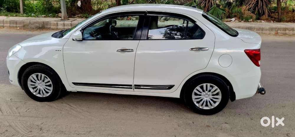 Maruti Suzuki Swift Dzire 2015-2017 1.2 Vxi, 2017, Cng & Hybrids