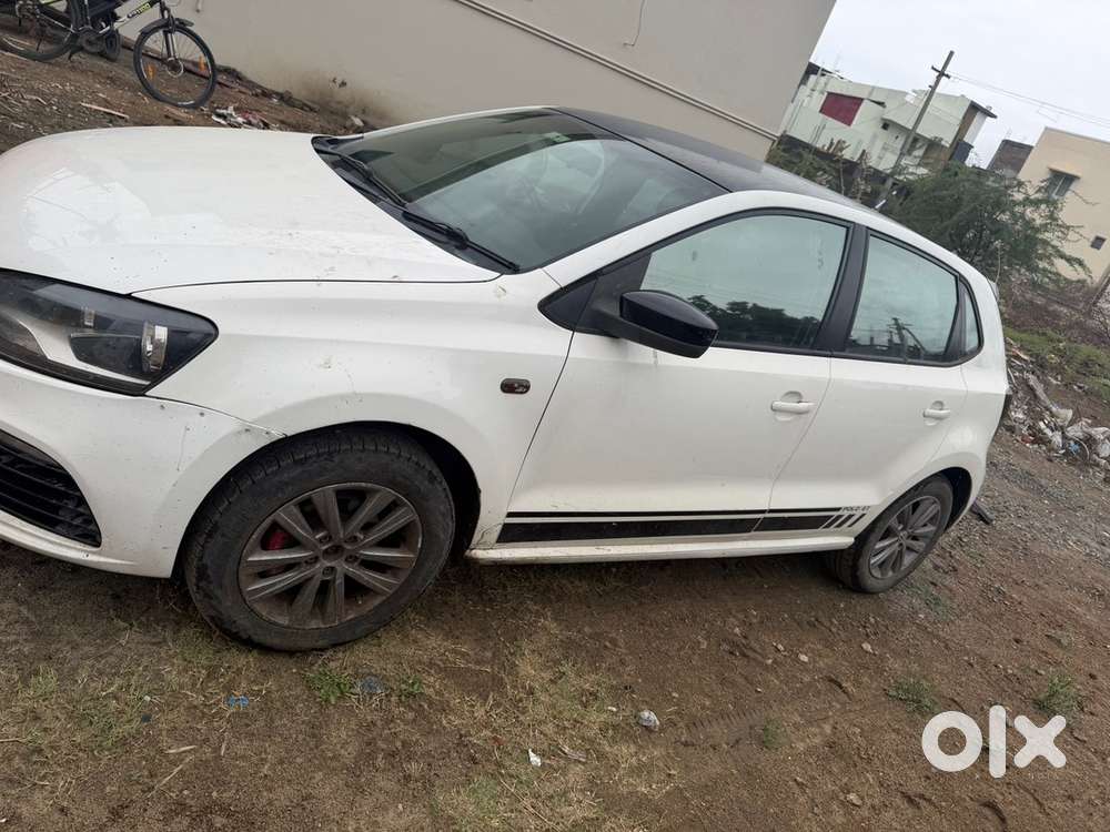 Volkswagen Polo Petrol 2015