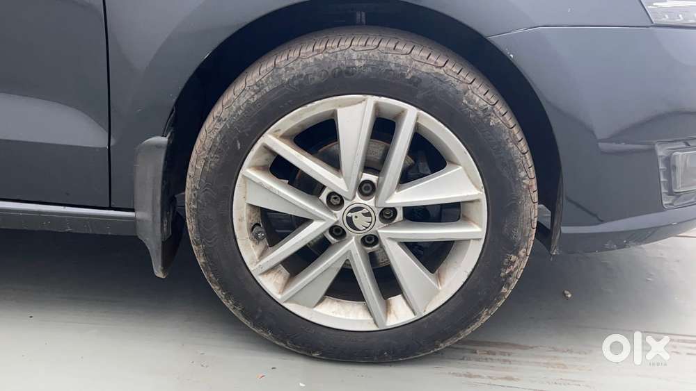 Skoda Rapid 1.6 Mpi Style, 2018, Petrol
