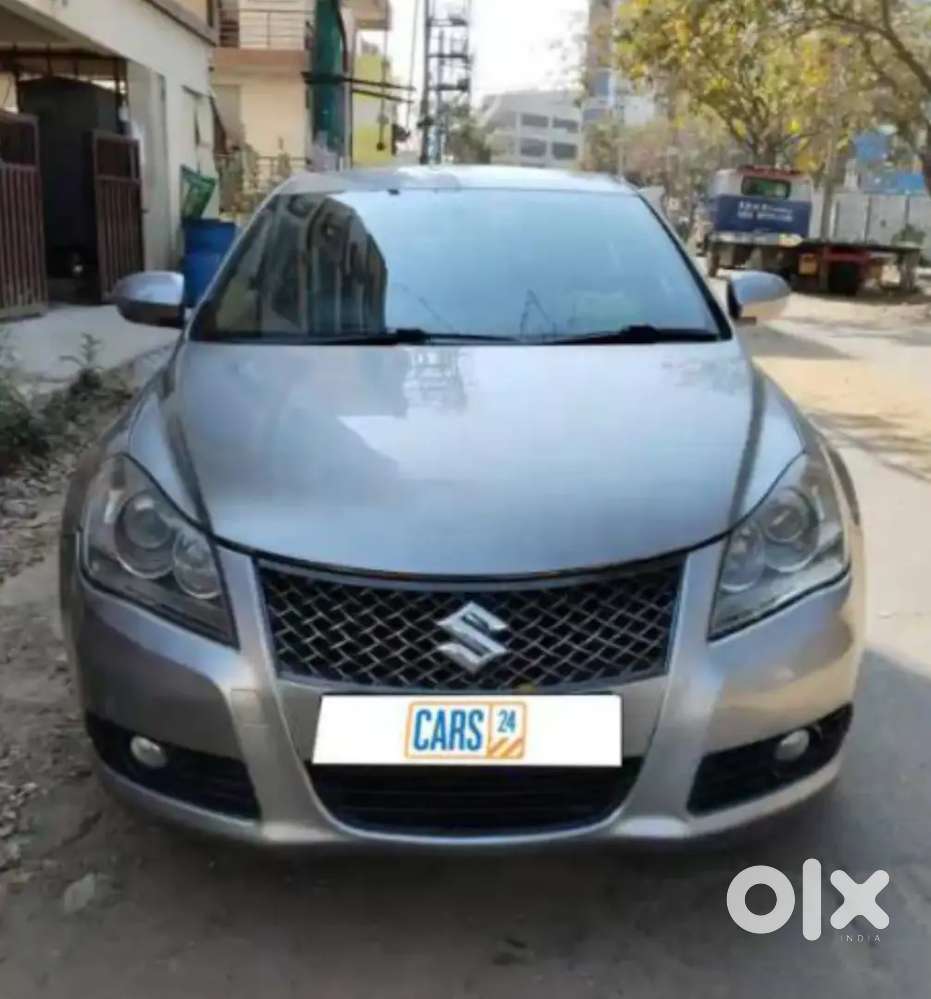 Maruti Suzuki Kizashi 2011 Petrol Well Maintained