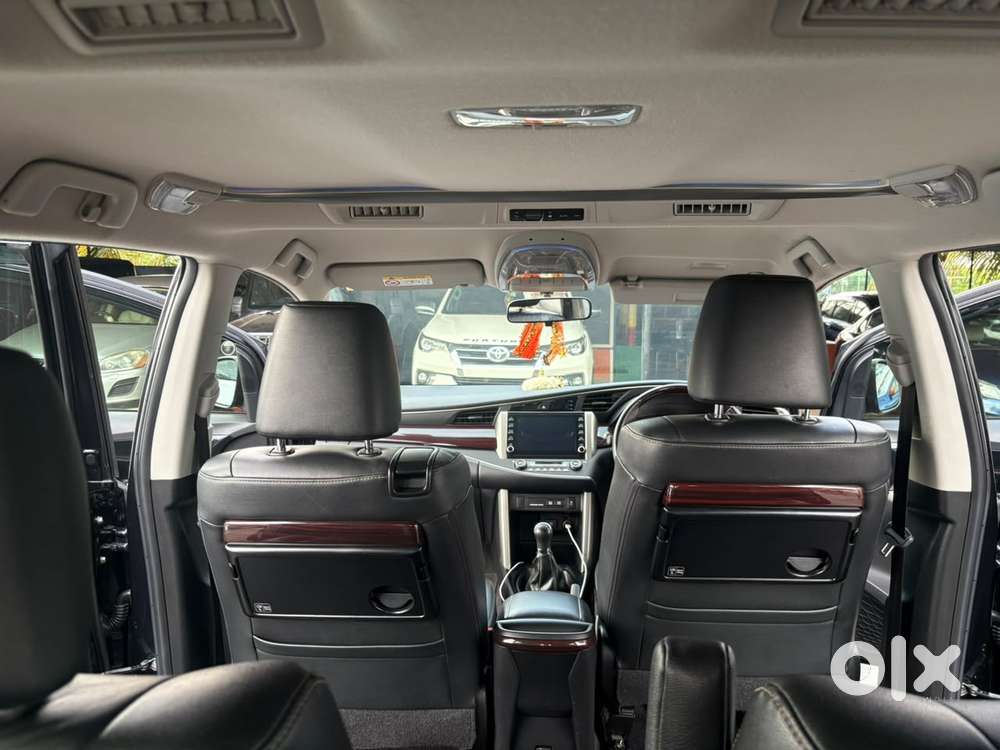 Toyota Innova Crysta Zx 2.4 Diesel 7 Seater, 2025, Diesel