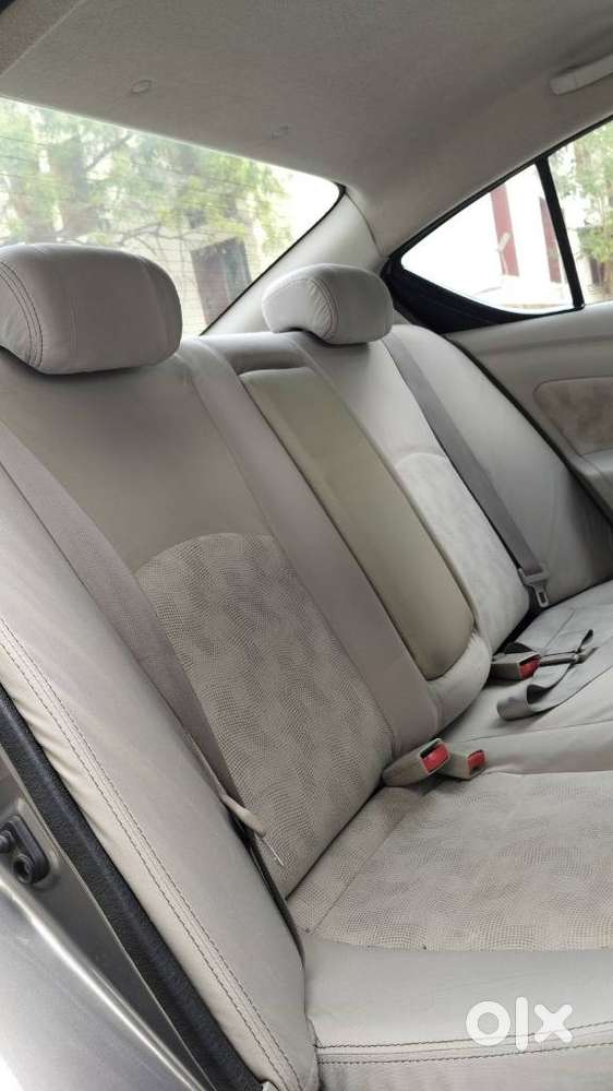 Nissan Sunny, 2015, Diesel