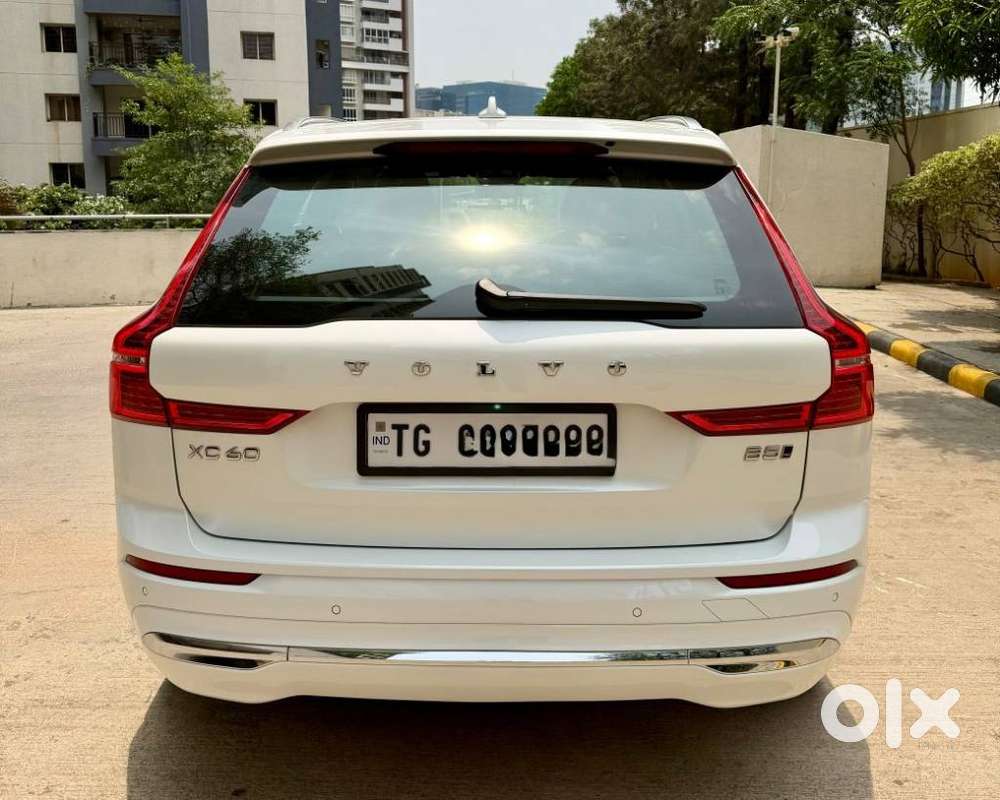Volvo Xc60 Inscription D5, 2024, Petrol
