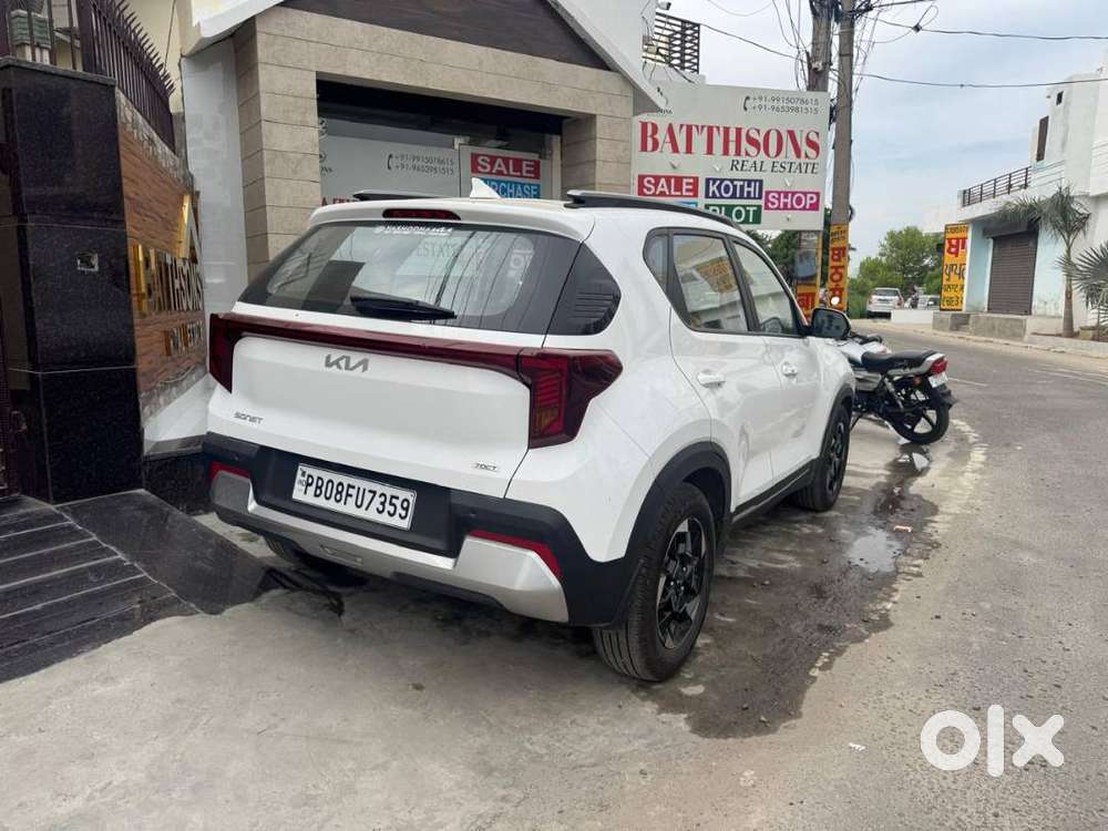 Kia Sonet G1.0t 7dct Htx 2025 Petrol 2715 Km Driven