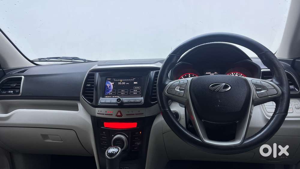 Mahindra Xuv300 W8 Option Diesel, 2020, Diesel